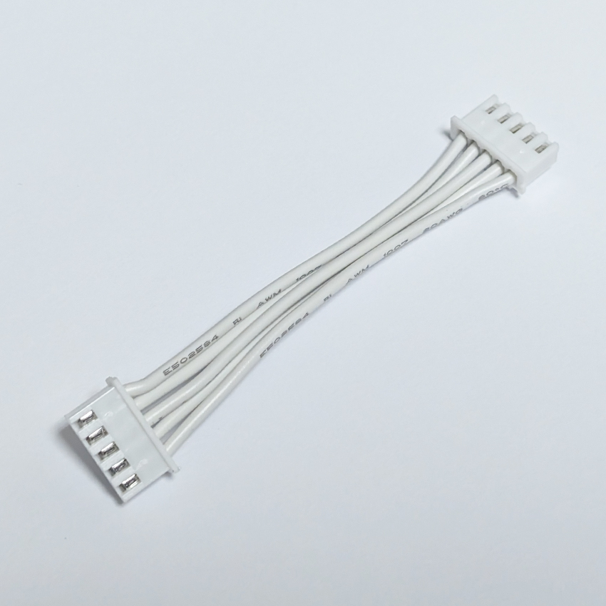 Casper RGBW connecting cable 3"