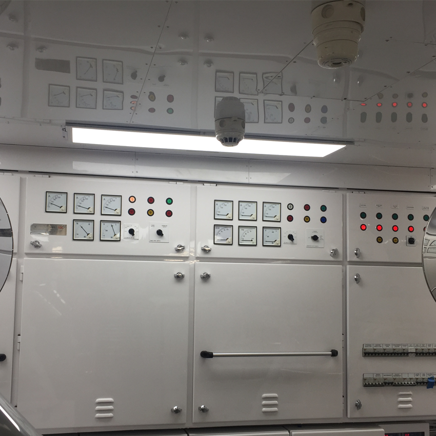 Preston Marine RV LED Flat Panel